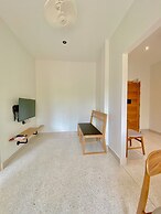 Calamint Residence Hotel