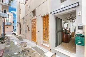 3720 Carraio Salentino-seminterrato by Barbarhouse