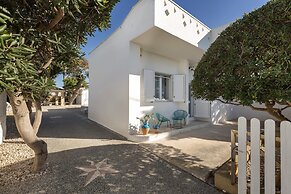 3716 Villetta White by Barbarhouse