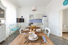 3716 Villetta White by Barbarhouse