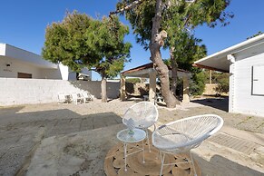 3716 Villetta White by Barbarhouse