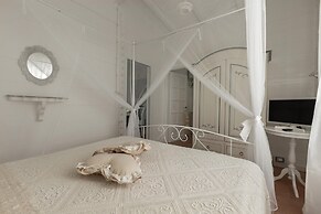 3716 Villetta White by Barbarhouse