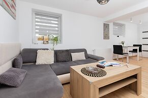 Quiet Apartment in Gdynia by Renters