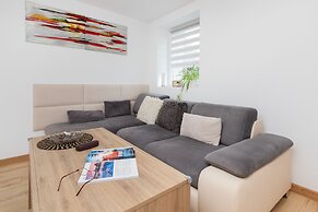 Quiet Apartment in Gdynia by Renters