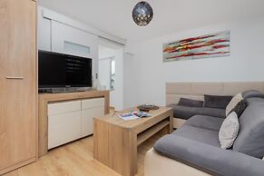 Quiet Apartment in Gdynia by Renters