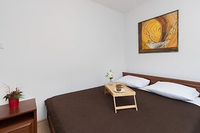 Apartment in Quiet Area by Renters