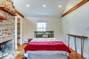 Historic Yardley Retreat - 1 Block to the River!