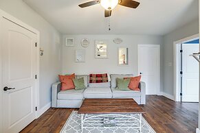 In-town & Walkable: Historic Yardley Retreat!