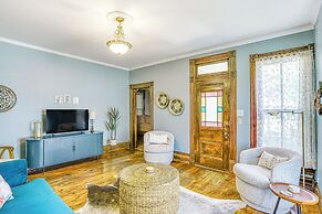 Granbury Home w/ Fire Pit, Walk to The Square!