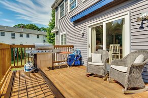 Downtown Ogunquit Home: 1 Mi to Beach!