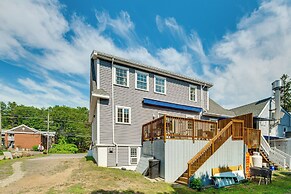 Downtown Ogunquit Home: 1 Mi to Beach!
