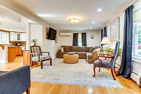Downtown Ogunquit Home: 1 Mi to Beach!