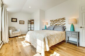 Downtown Ogunquit Home: 1 Mi to Beach!