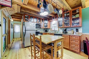 Santeetlah Lake Retreat w/ Dock: Walk to Water!