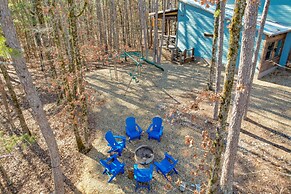 Broken Bow Cabin w/ Hot Tub, Pool Table & Fire Pit