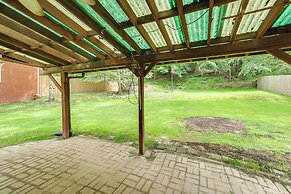 Penn Hills Home ~ 11 Mi to Pittsburgh