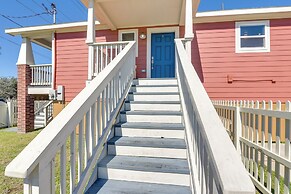 Galveston Vacation Home: 2 Mi to Galveston Beach!