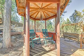 Ruidoso Cabin w/ Deck & Grills ~ 1 Mi to Midtown!