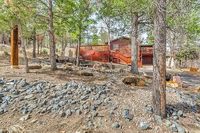 Ruidoso Cabin w/ Deck ~ 1 Mi to Midtown!