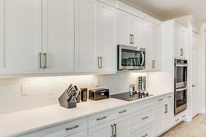 Port St Lucie Home w/ Lanai ~ 4 Mi to Downtown