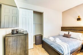 Port St Lucie Home w/ Lanai ~ 4 Mi to Downtown