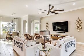 Port St Lucie Home w/ Lanai ~ 4 Mi to Downtown