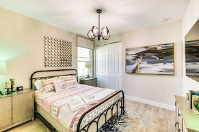 Port St Lucie Home w/ Lanai ~ 4 Mi to Downtown