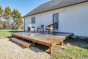Charming Country Home w/ Deck - 20 Mi to Franklin
