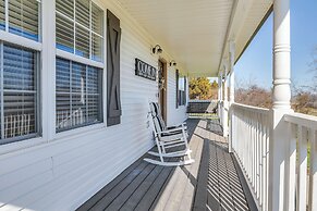 Charming Country Home w/ Deck - 20 Mi to Franklin