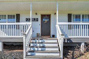 Charming Country Home w/ Deck - 20 Mi to Franklin