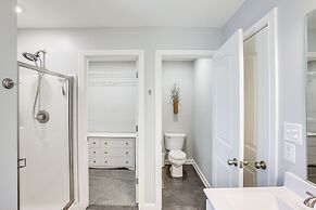 Lovely Scottsville Home, Minutes to Bowling Green