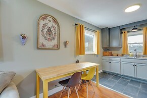 Quaint Kingsport Apartment Near Greenbelt Trail!