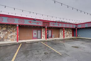 Quaint Kingsport Apartment Near Greenbelt Trail!