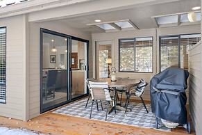 4 Mugho 3 Bedroom Home by RedAwning