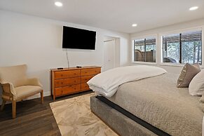 4 Mugho 3 Bedroom Home by RedAwning