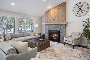 4 Mugho 3 Bedroom Home by RedAwning