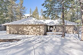 4 Mugho 3 Bedroom Home by RedAwning