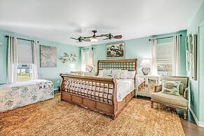 Baydream 4 Bedroom Home by RedAwning