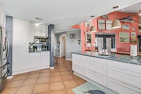 Baydream 4 Bedroom Home by RedAwning