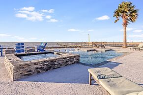 Baydream 4 Bedroom Home by RedAwning