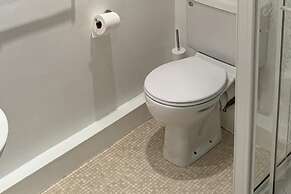 Superbly Appointed 3 Bedrooms and 3 Bathrooms