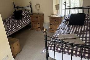 Superbly Appointed 3 Bedrooms and 3 Bathrooms