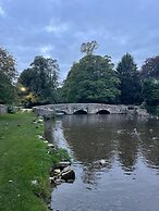 Superbly Appointed 3 Bedrooms and 3 Bathrooms