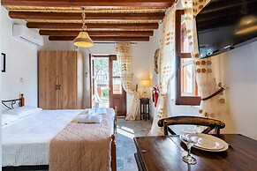 Stone Court Boutique Studios