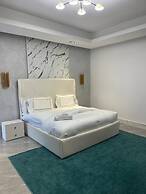 Sujimoto Apartment MacDonalds