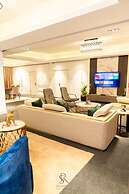 Sujimoto Apartment MacDonalds