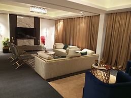 Sujimoto Apartment MacDonalds