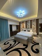 Sujimoto Apartment MacDonalds