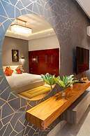 Sujimoto Apartment MacDonalds