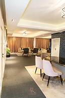 Sujimoto Apartment MacDonalds